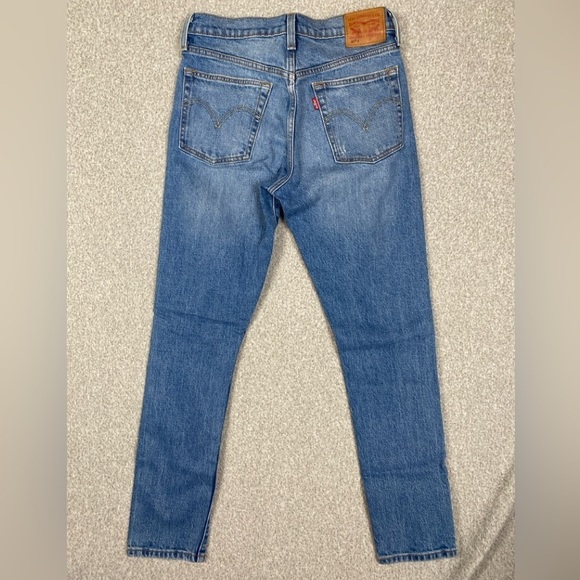 Levi’s 501 skinny button fly size 26 XX premium line leather tag chic modern - Picture 3 of 14